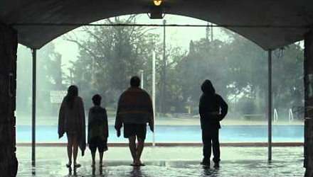 Szenenbild aus dem Film 'Tanta Agua - Nichts als Regen'