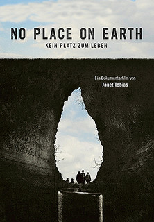 Filmplakat No Place on Earth - Kein Platz zum Leben