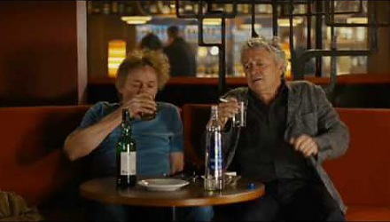 Szenenbild aus dem Film 'Whisky mit Wodka'