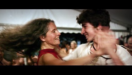 Szenenbild aus dem Film 'Le Grand Bal - Das große Tanzfest'