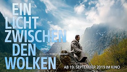 Szenenbild aus dem Film 'Ein Licht zwischen den Wolken'