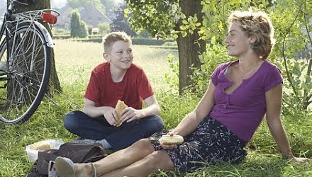 Szenenbild aus dem Film 'Der Junge mit dem Fahrrad'